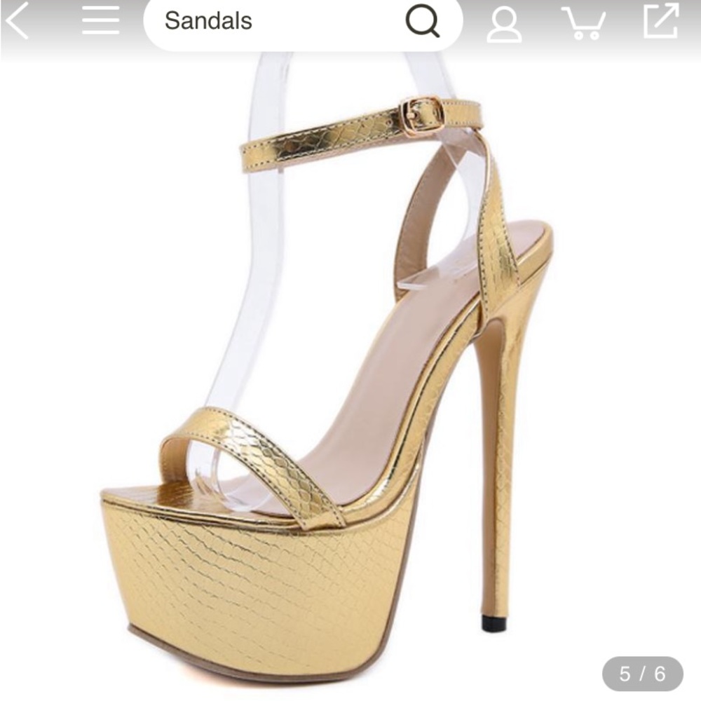 Dijigirls platform gold sexy heels size 38 US size 7.5 preloved EUC ❤️